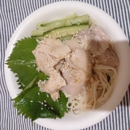 もも肉で作ってみました！マンネリしやすい素麺が豪華に美味しくいただけました★ごちそうさまでした★